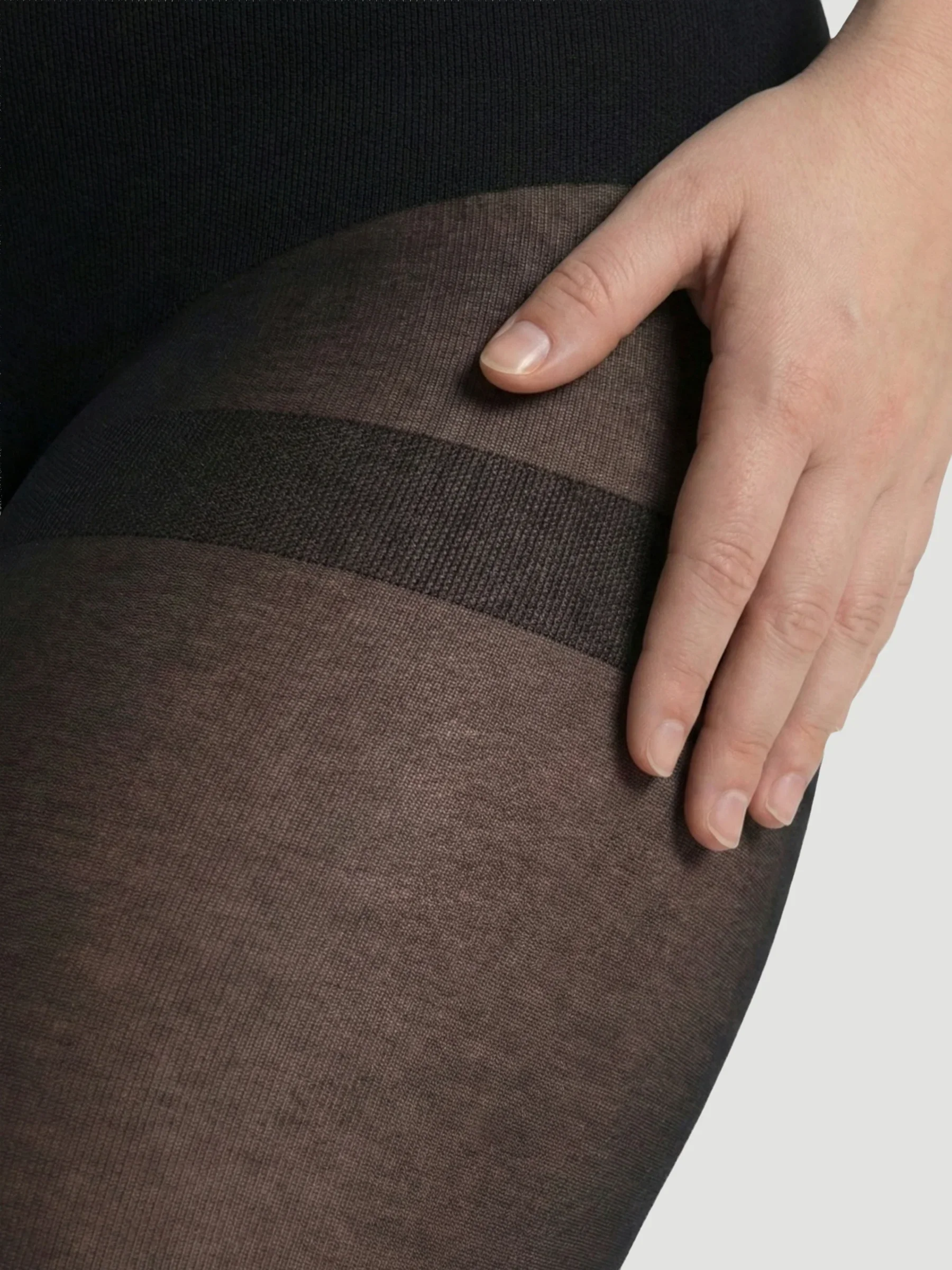 90 Denier Tear-proof Shaping Tights - Image 5