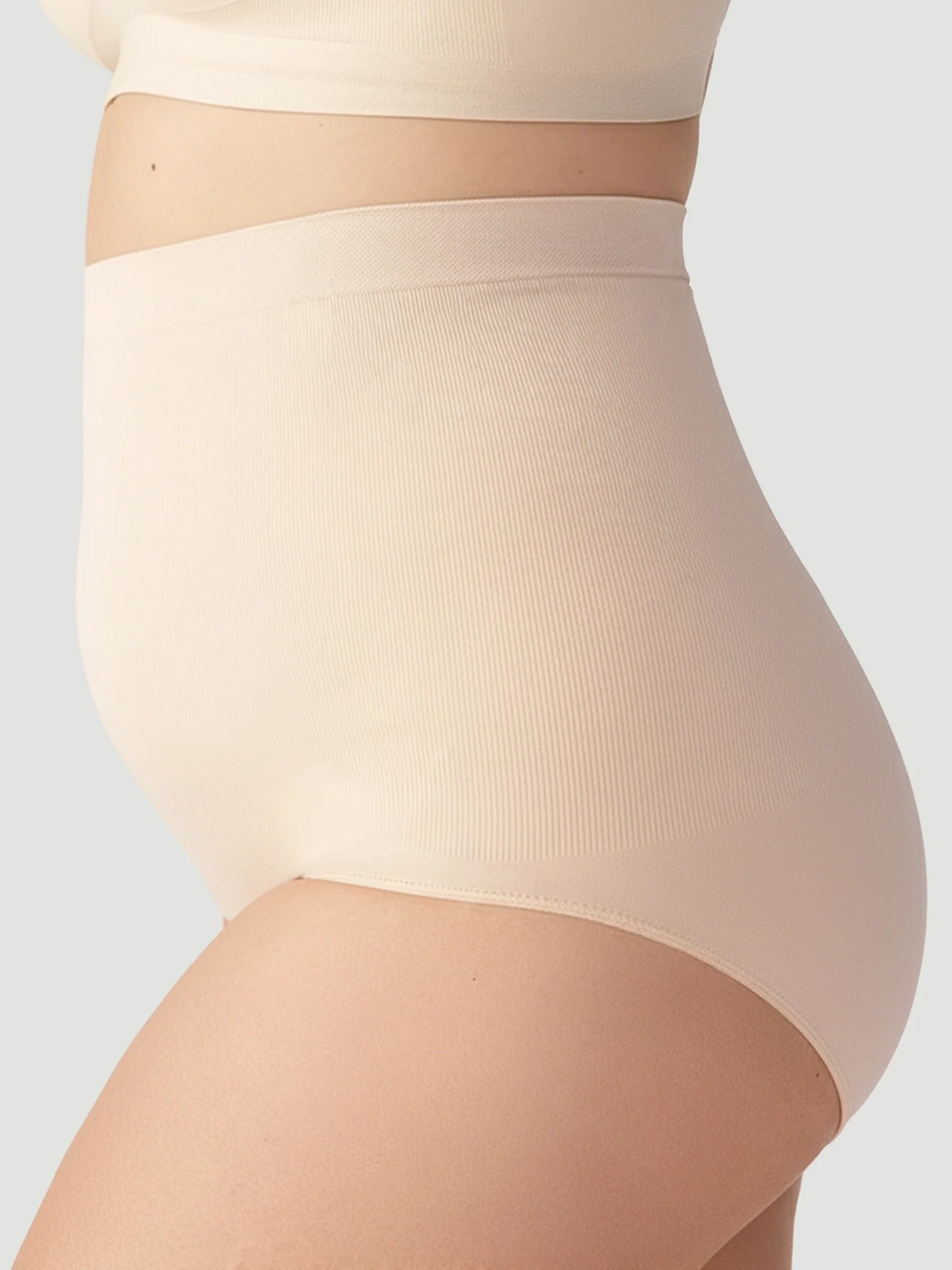 High Waisted Shaping Panty - Image 4