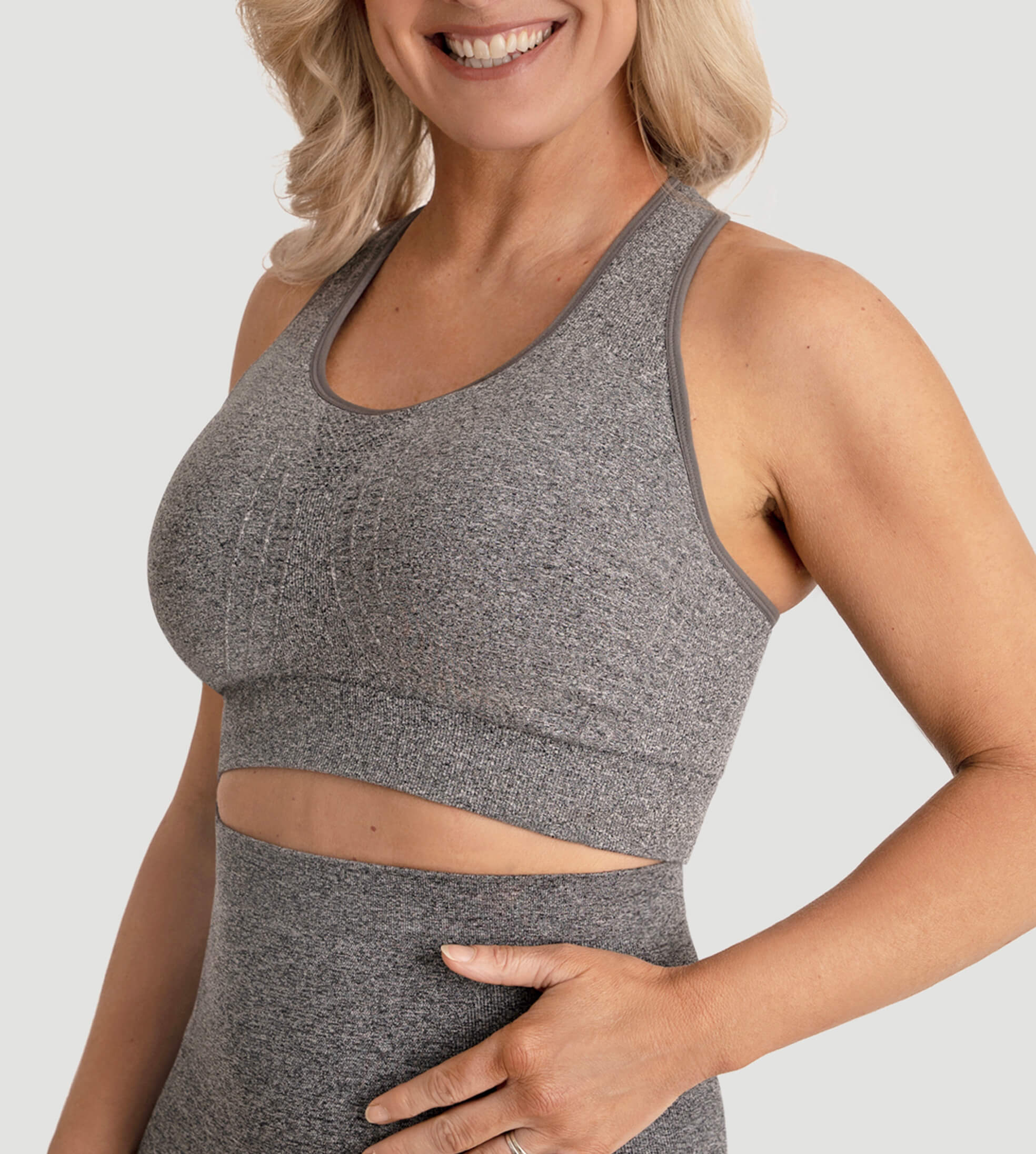 Racerback Seamless Sports Bra - Image 20