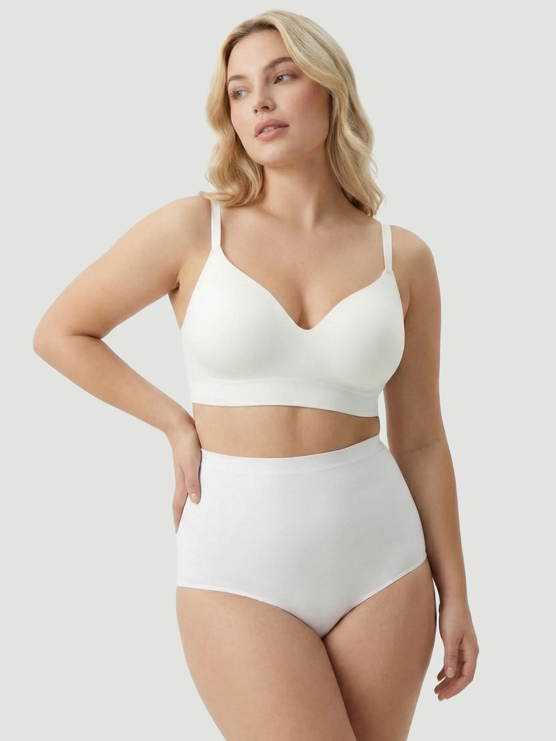 Ultimate Comfort Wireless Support Bra + FREE Bra Extender - Image 17